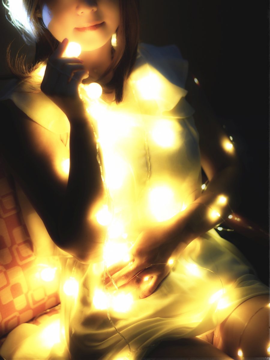 種子島の夜の繁華街、ミニスカが似合う美人