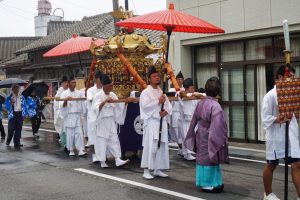 tp-parade35
